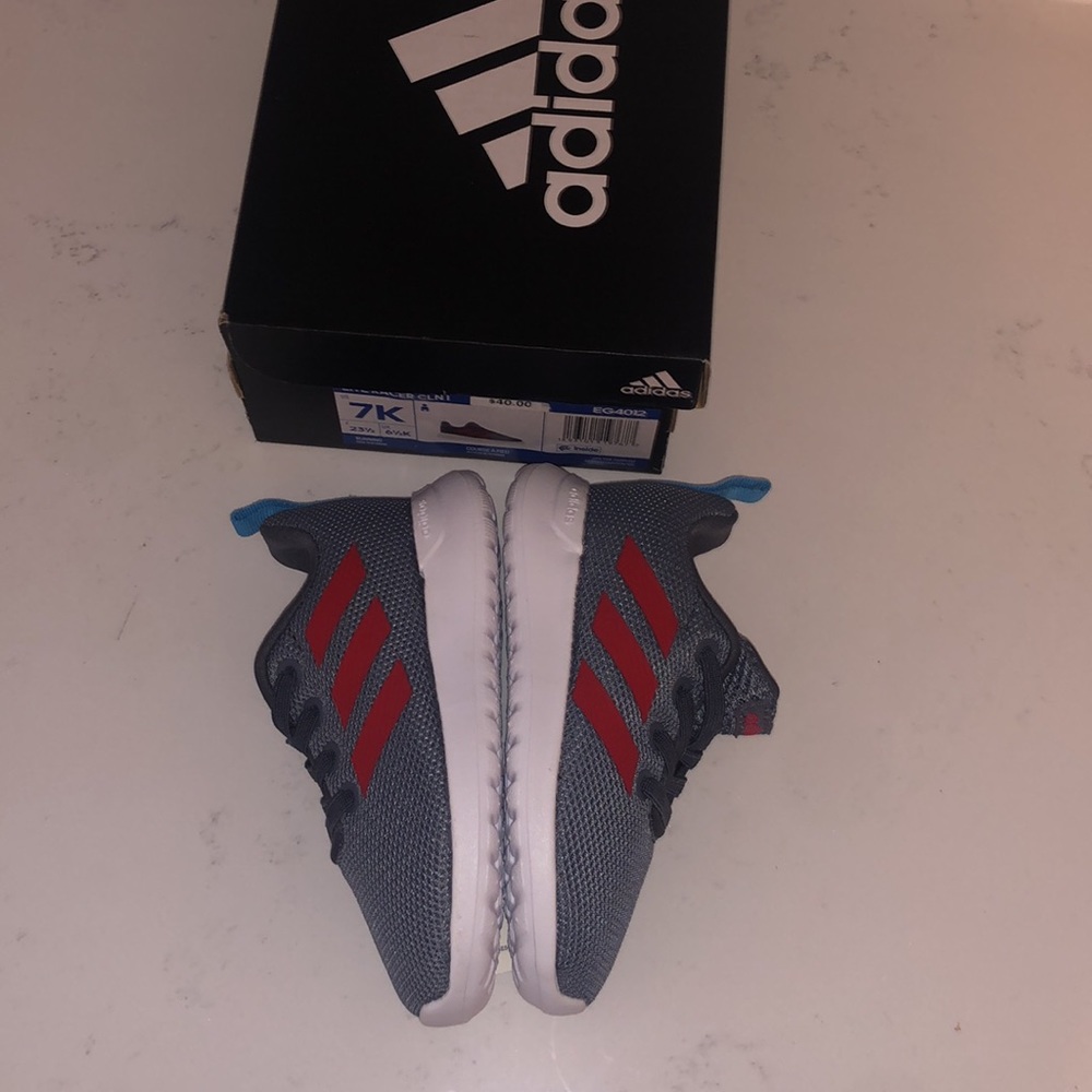 Brand New never worn Adidas Lite Racer Clni - Picture 4 of 10